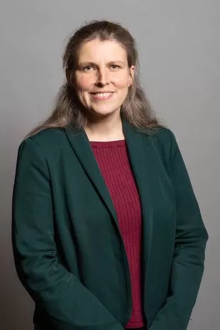 工党议员Rachael Maskell警告说，随着DWP计划的福利变化，不要“严厉削减”